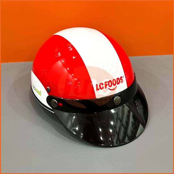 Lino helmet 04 - Lcfoods